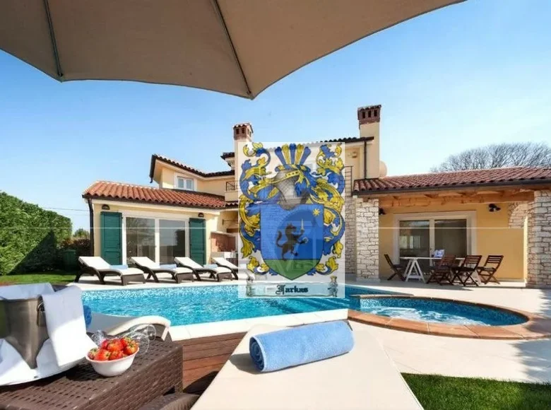 Maison 4 chambres 250 m² Grad Porec, Croatie