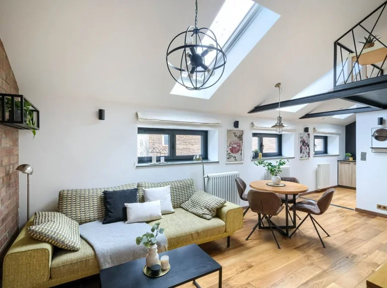 Квартира 1 комната 29 м² Варшава, Польша