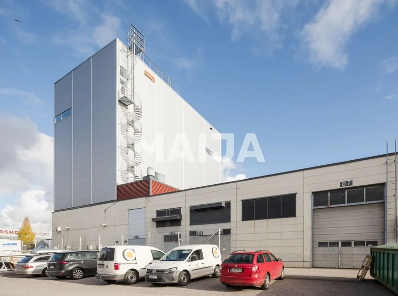 Pomieszczenie biurowe 224 m² w Helsinki sub region, Finlandia