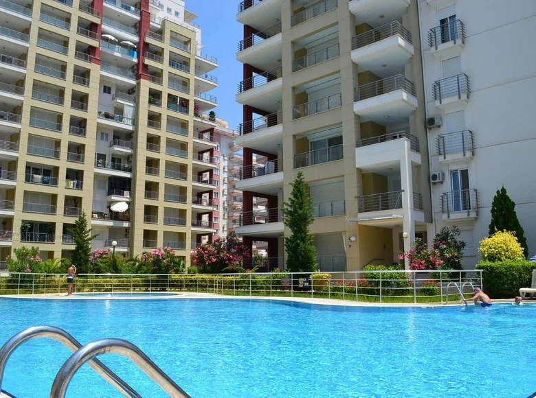 2 bedroom apartment  Mahmutlar, Turkey