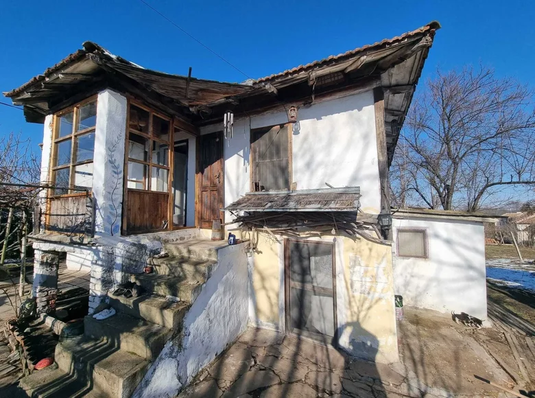 4 bedroom apartment 120 m² Bata, Bulgaria