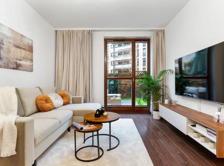 3 room apartment 73 m² Warsaw, Poland