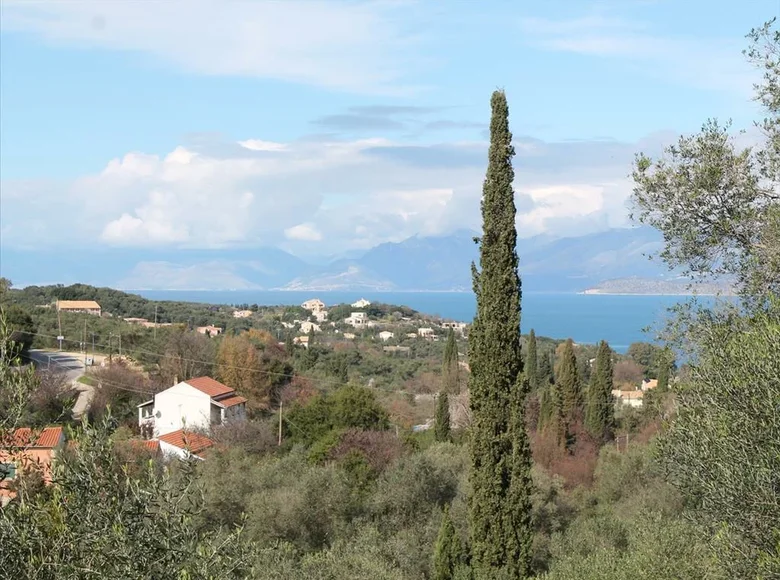 Land 1 room  Kariotiko, Greece