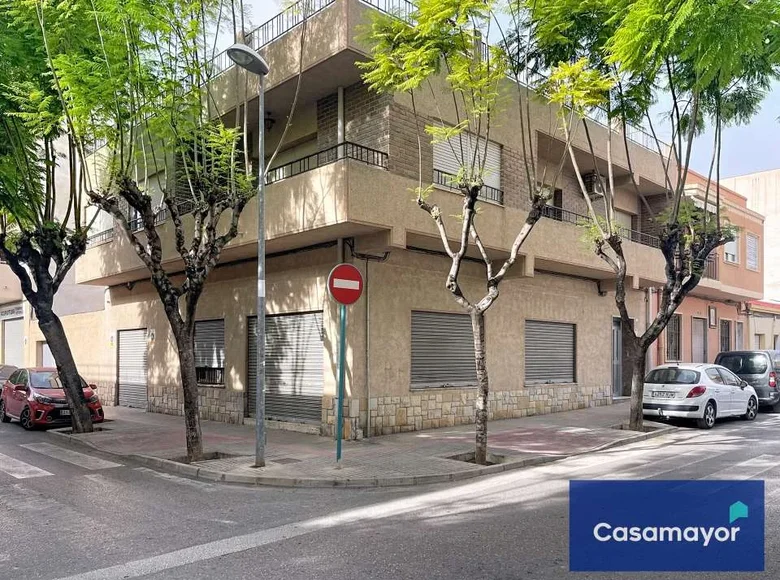 Dom drewniany w stylu górskim 304 m² Mutxamel, Hiszpania