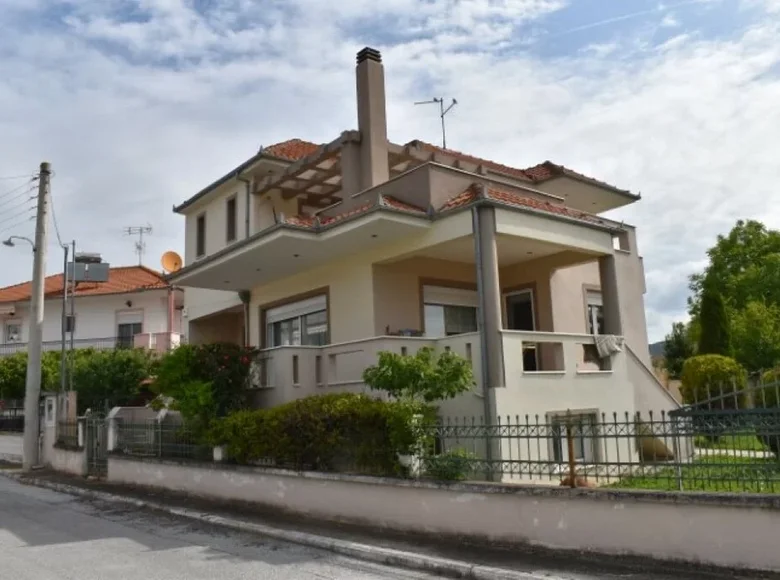 Villa de 4 dormitorios 280 m² Ano Kefalari, Grecia
