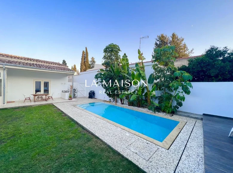 Дом 4 спальни 250 м² Никосия, Кипр