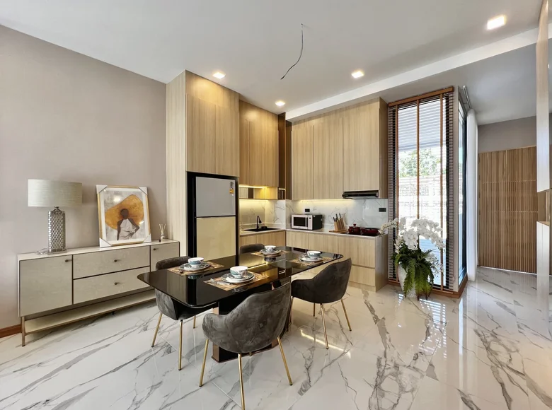 Maison de ville 4 chambres 180 m² Pattaya, Thaïlande