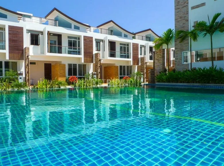 Willa 3 pokoi 230 m² Rawai, Tajlandia