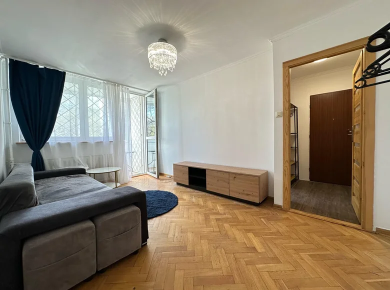 3 room apartment 56 m² in Warsaw, Poland