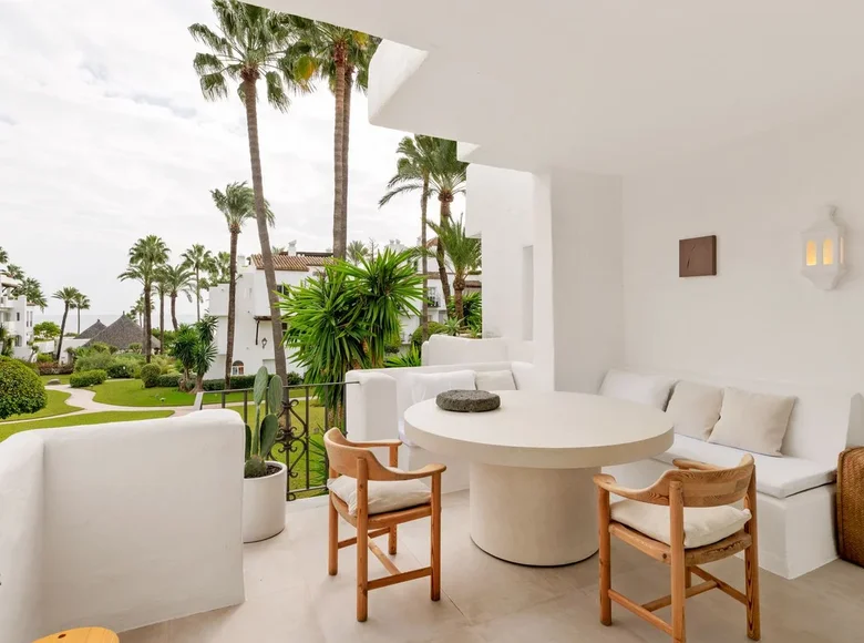 Квартира 3 спальни 115 м² Эстепона, Испания