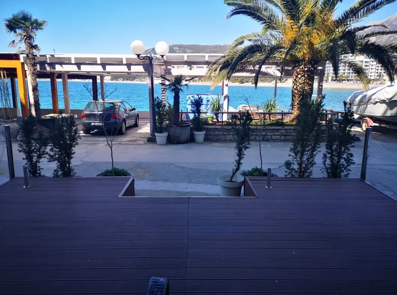 Propriété commerciale 190 m² à Rafailovici, Monténégro