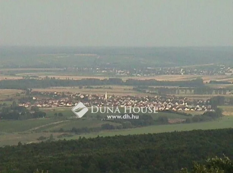 Land 12 501 m² in Győr-Moson-Sopron, Hungary