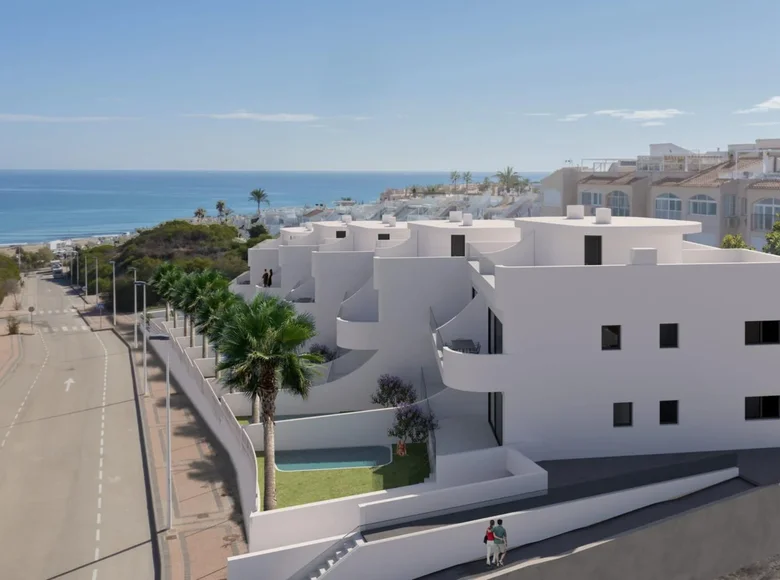 Maison de ville 2 chambres 173 m² Torrevieja, Espagne