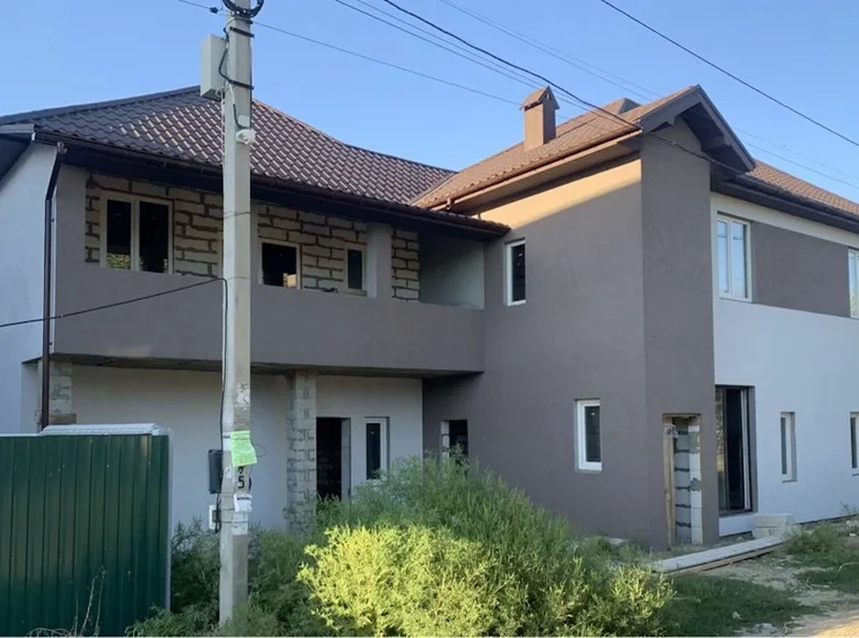 Wohnung 2 zimmer 70 m² Lisky, Ukraine