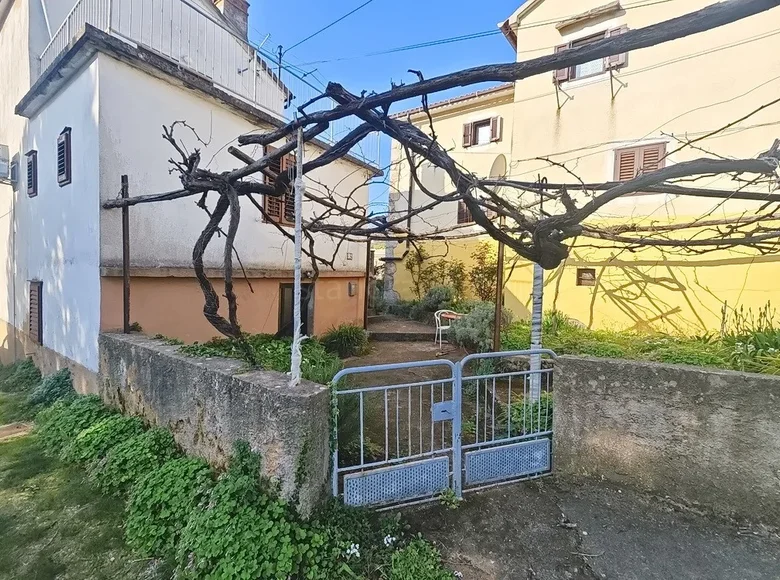 Dom 3 pokoi 130 m² Opcina Vrbnik, Chorwacja