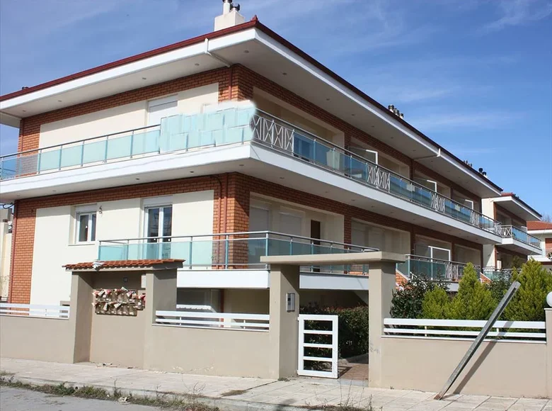 Townhouse 5 rooms  Agios Athanasios, Greece