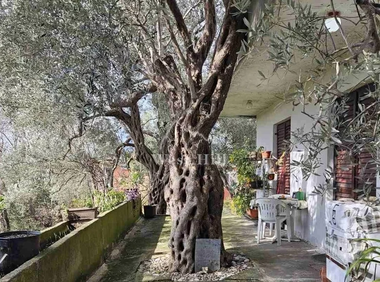 2 room house 82 m² Bar, Montenegro