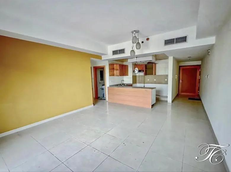 Квартира 1 комната 605 м² Дубай, ОАЭ