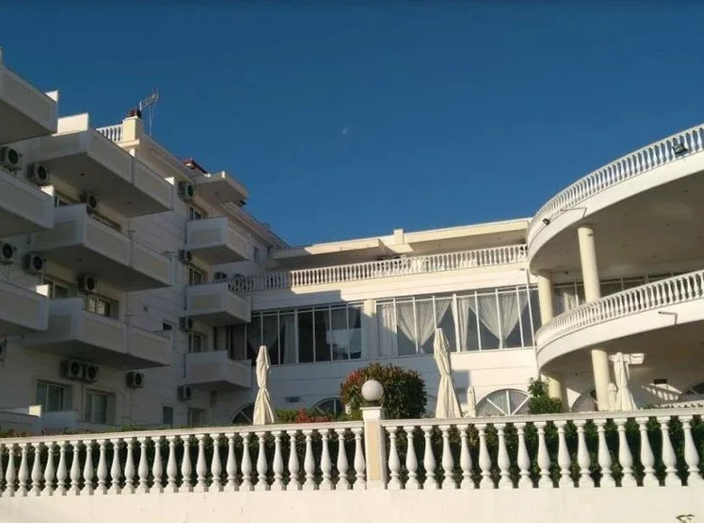 Отель 4 391 м² Oreokastro Municipality, Греция