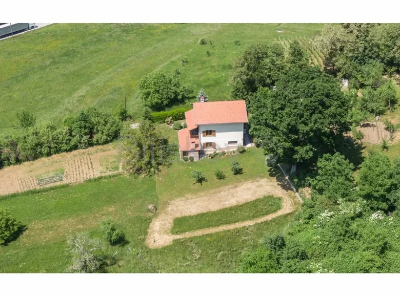 Casa 4 habitaciones 203 m² Jastrebarsko, Croacia