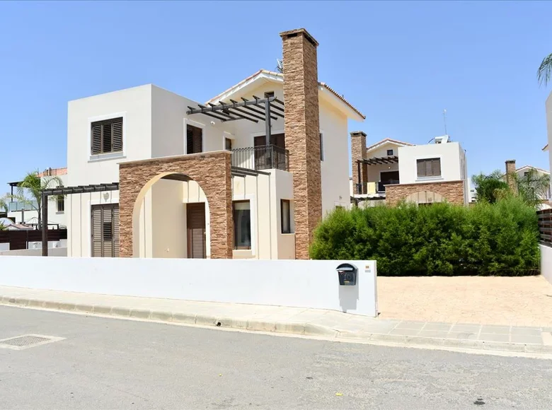 4 bedroom Villa 132 m² Ayia Napa, Cyprus