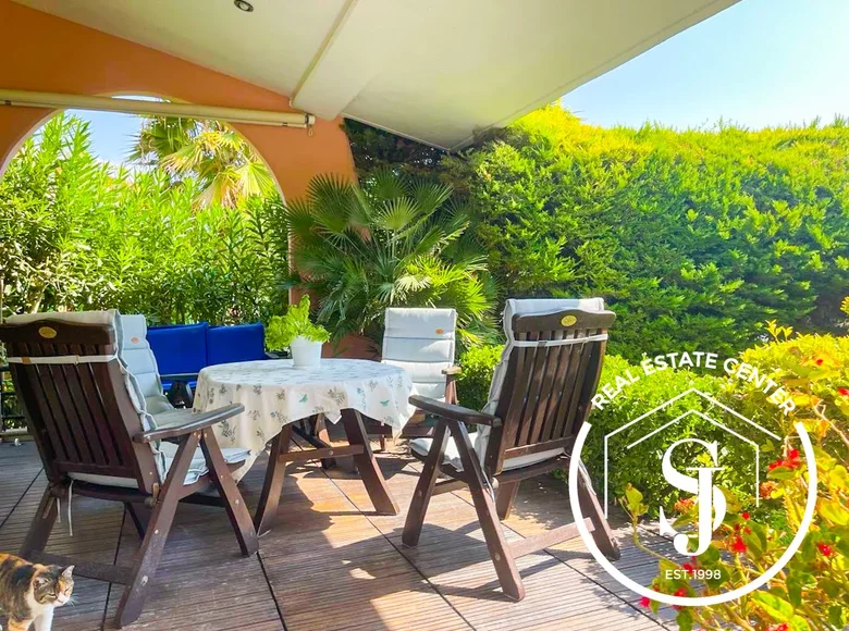 Вилла 3 спальни  Пефкохори, Греция