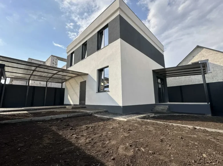 Dom 4 pokoi 125 m² Lymanka, Ukraina