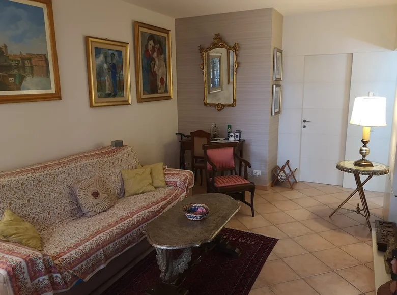 3 bedroom townthouse  Viareggio, Italy