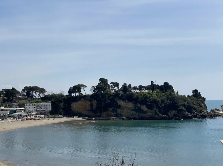 Wohnung 3 Schlafzimmer 150 m² Ulcinj, Montenegro