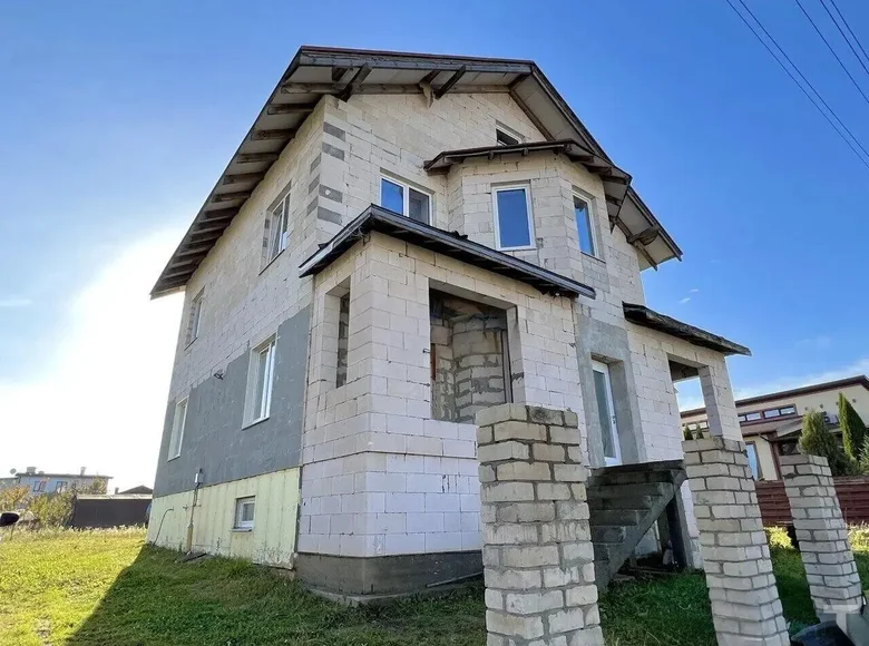 Ferienhaus 220 m² Chaciezyna, Belarus