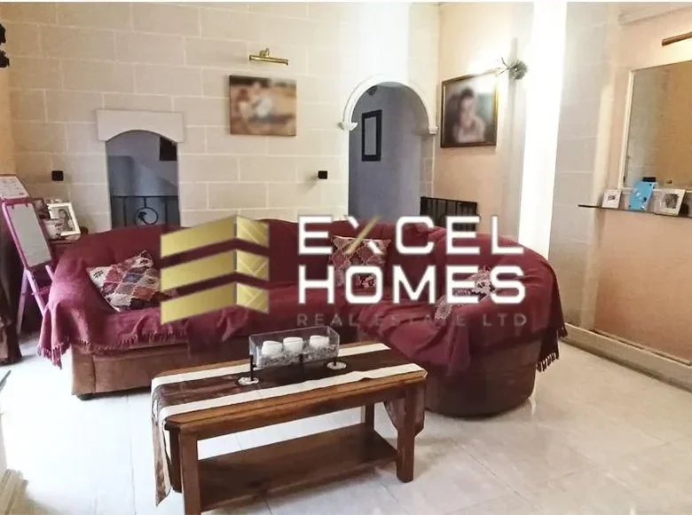 Wohnung 3 Schlafzimmer  Qormi, Malta
