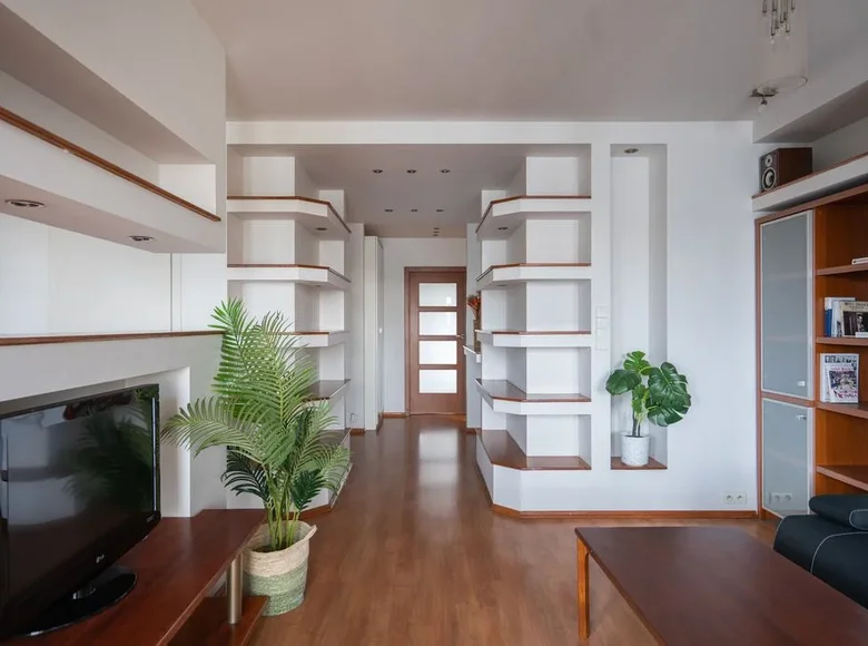 Wohnung 2 zimmer 57 m² in Warschau, Polen