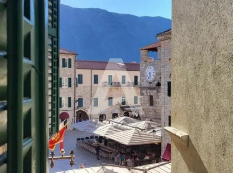 3 bedroom apartment 112 m² Kotor, Montenegro