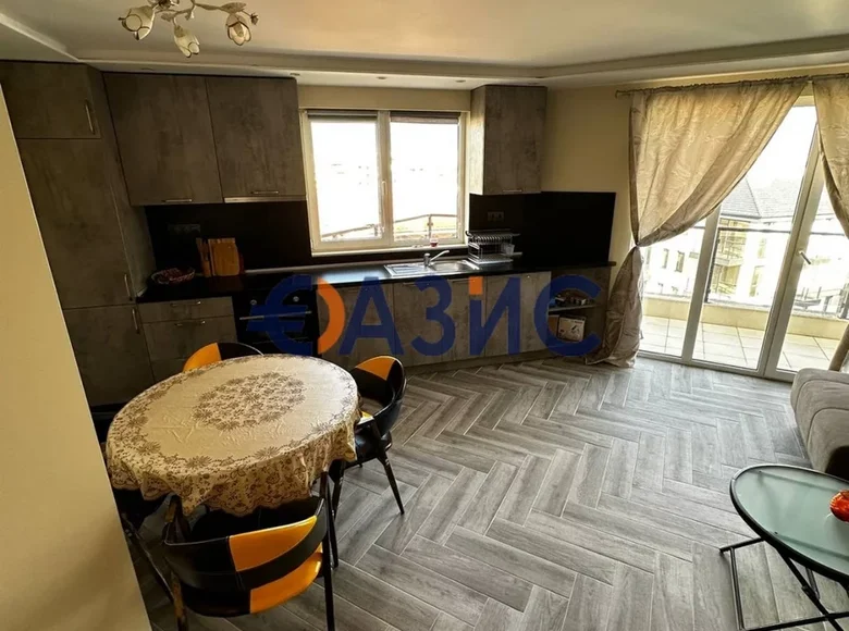 2 bedroom apartment 104 m² Ravda, Bulgaria