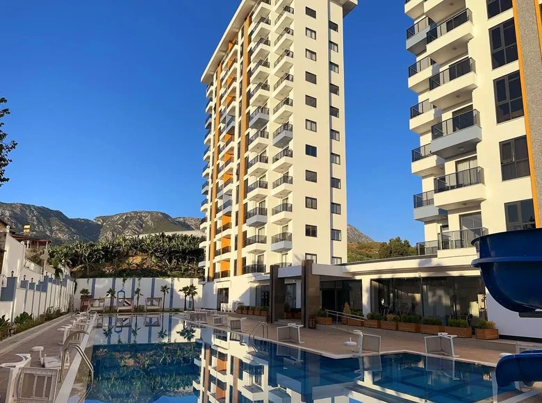 2 bedroom apartment 75 m² Mahmutlar, Turkey