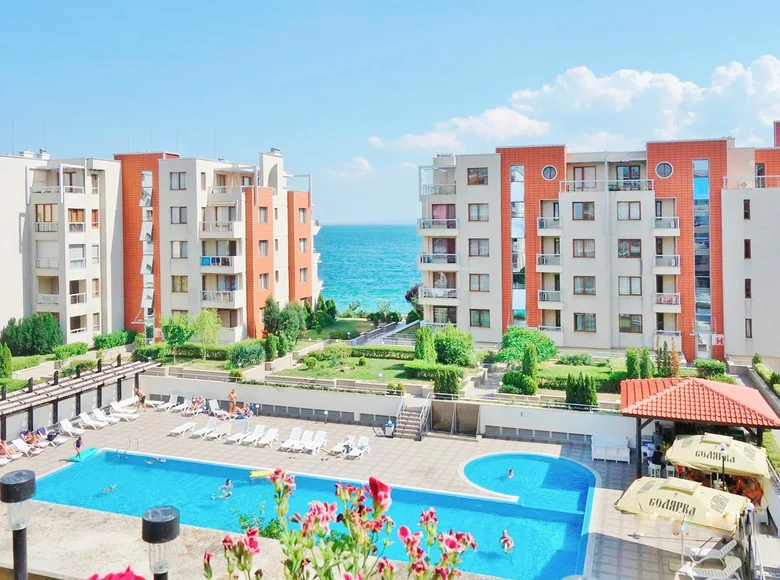 Apartamento 3 habitaciones 120 m² Pomorie, Bulgaria