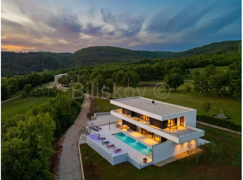 4 room villa 682 m² Opcina Groznjan, Croatia