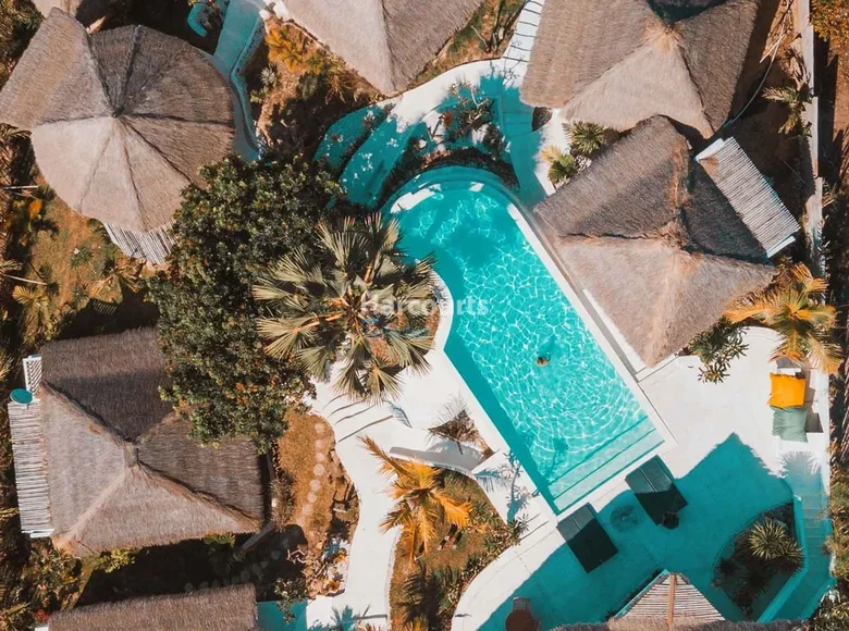 Квартира 12 спален 629 м² Labuan Bajo, Индонезия