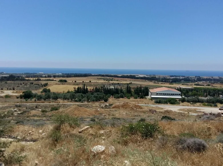 Atterrir  Anarita, Chypre