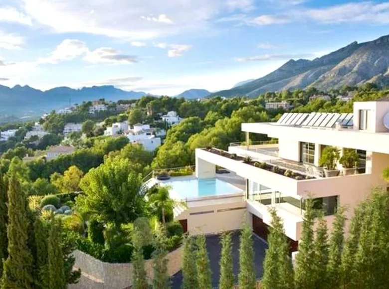 5 bedroom villa 950 m² Altea, Spain