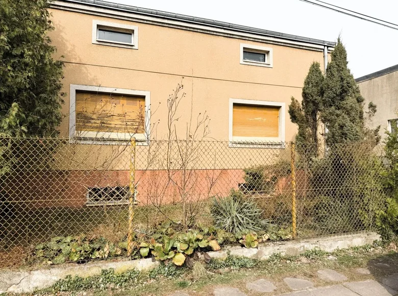 Haus 240 m² Lodz, Polen