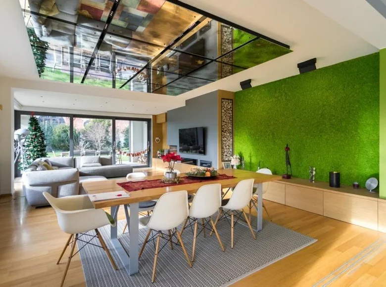 villa de 5 dormitorios 423 m² Zagreb, Croacia