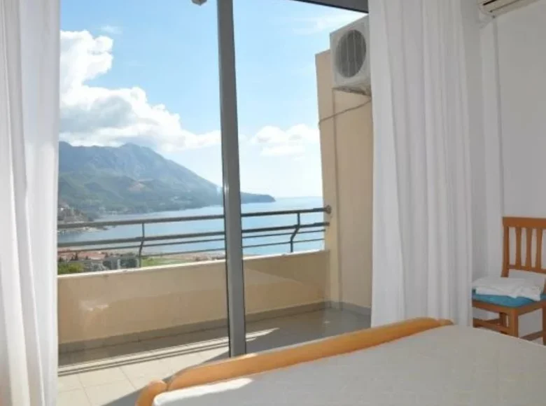 Apartamento 2 habitaciones 59 m² Rafailovici, Montenegro