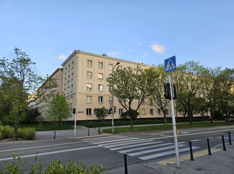 Квартира 1 комната 38 м² в Варшаве, Польша