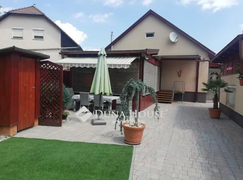 Дом 130 м² Баг, Венгрия