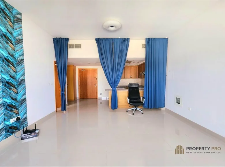 1 bedroom apartment 725 m² Dubai, United Arab Emirates