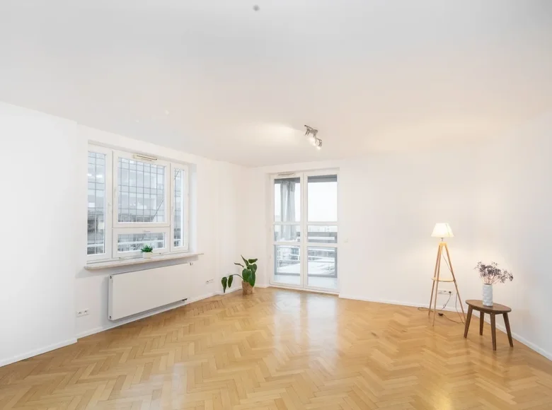 3 room apartment 81 m² Warsaw, Poland