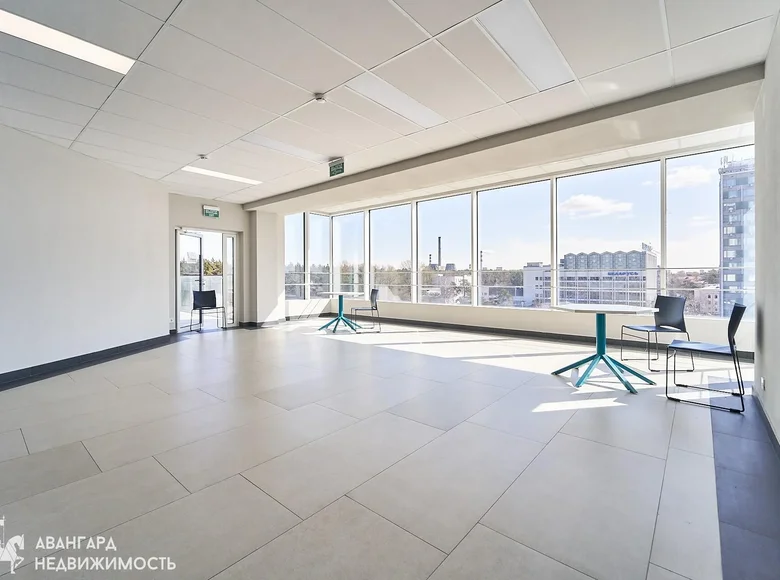 Office 10 rooms 84 m² in Minsk, Belarus