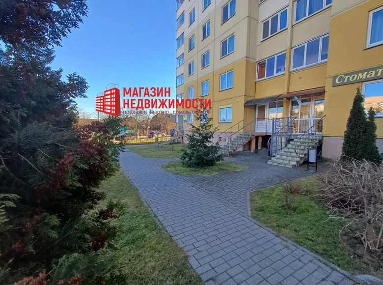 Propiedad comercial 3 habitaciones 84 m² en Grodno, Belarús