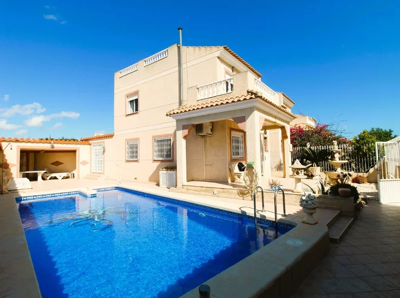 3 bedroom villa 93 m² Torrevieja, Spain